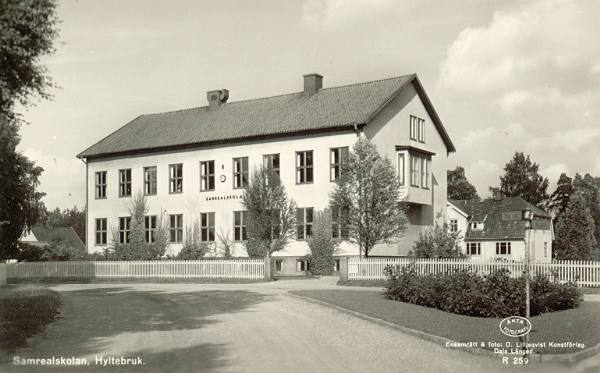 hysa600.jpg (37669 bytes)