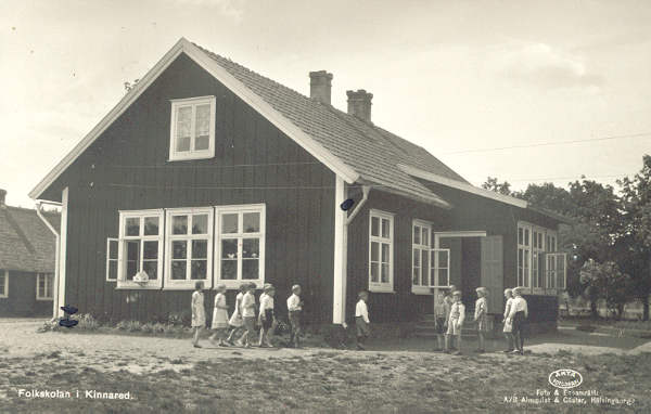 ekkifolk600.jpg (31283 bytes)