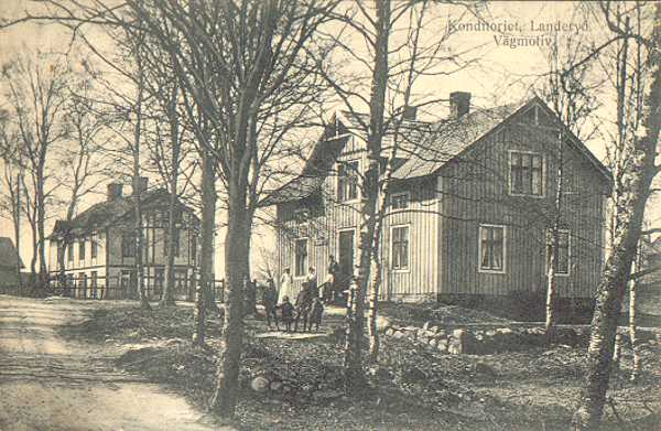 lakond600.jpg (48060 bytes)